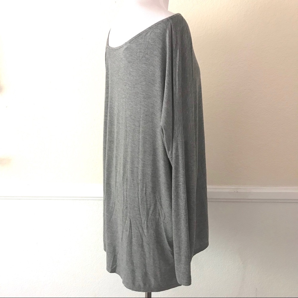 ❗️SOLD❗️DKNY Women's Cold Shoulder Blouse - Picture 6 of 8